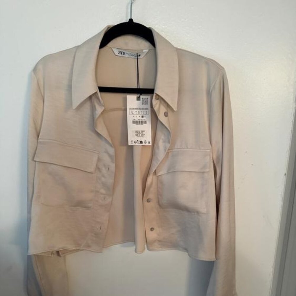 ZARA SATIN EFFECT CROPPED SHIRT